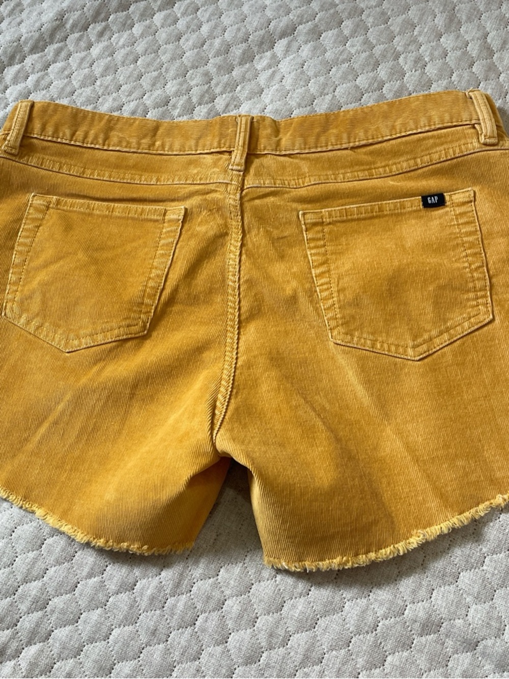 GAP Women's Corduroy Shorts in Mustard Yellow - Picture 6 of 7